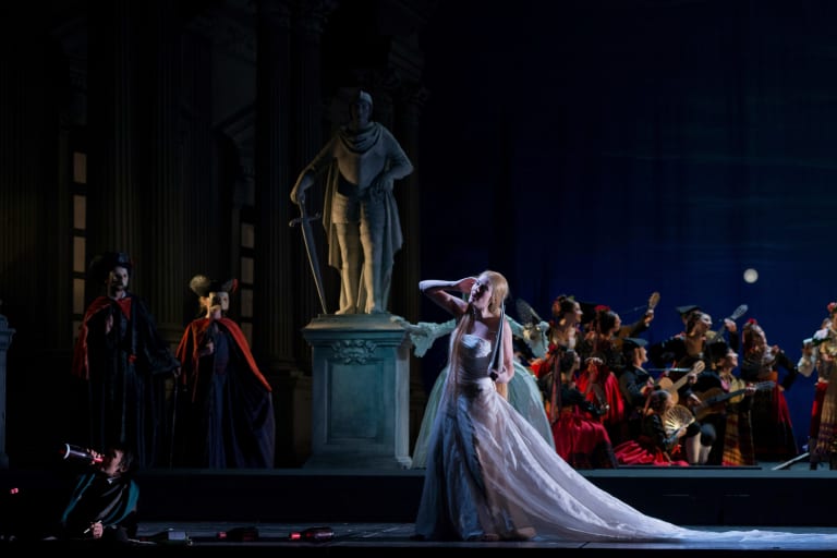 Les Contes d'Hoffmann - 1