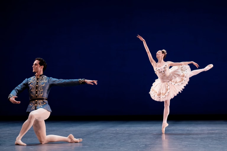 3_038-230203-BalIm_BALLET IMPERIAL_George Balanchine_Sivlia Saint-Martin Florent Melac (c) Agathe Poupeney OnP