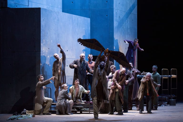 De la maison des morts (saison 17/18)