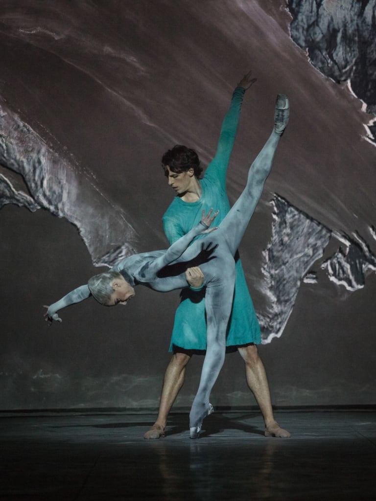 ann ray-2023-dante-onp-0511_THE DANTE PROJECT_Wayne McGregor_Valentine Colasante Germain Louvet (c) ann ray OnP