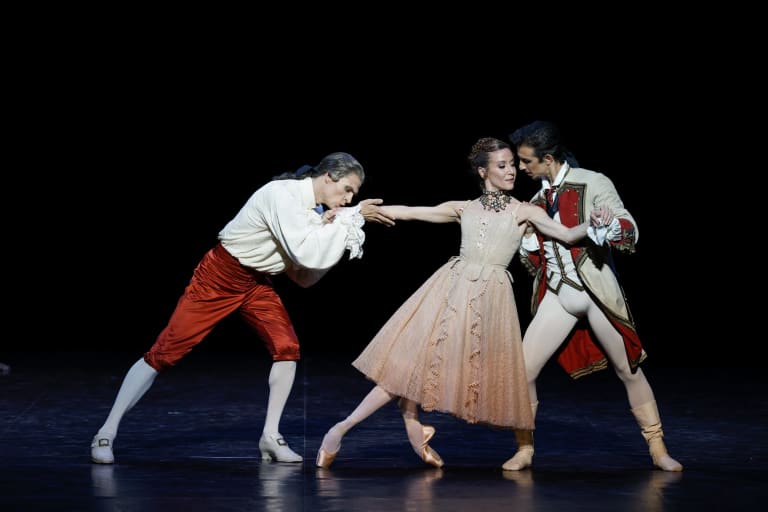 2023 06-HIST-©Loboff-2220_HISTOIRE MANON_Kenneth MacMillan_Grégory Dominiak Ludmila Pagliero Francesco Mura (c) Svetlana Loboff OnP