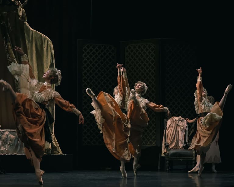 MHB_8182__MAYERLING_ K MacMillan (c) Maria-Helena Buckley OnP