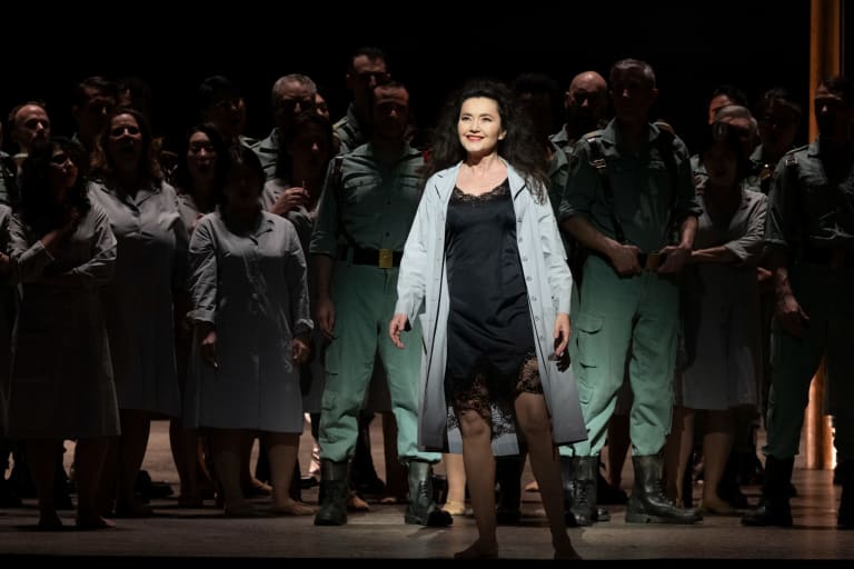 Carmen (saison 25/26) - 14