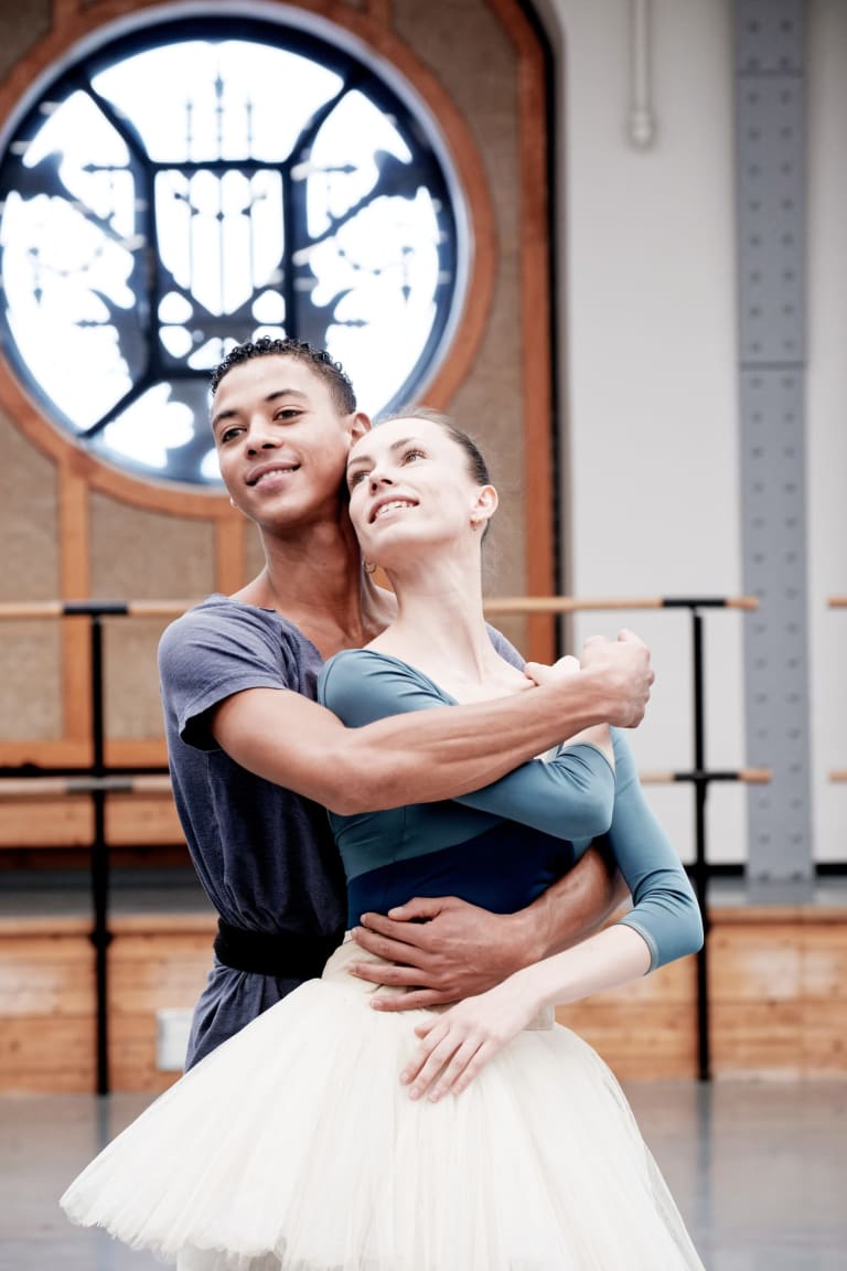 250203-BONP-Belle-Rep-309_1_BELLE AU BOIS DORMANT_R Noureev_Bleuenn Battistoni Guillaume Diop (c) Agathe Poupeney OnP