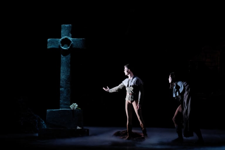 220706-Gis-358_GISELLE_CORALLI-PERROT_ Daniel Stokes (Hilarion)  Takeru Coste (Joueur de dé) (c) Agathe Poupeney OnP