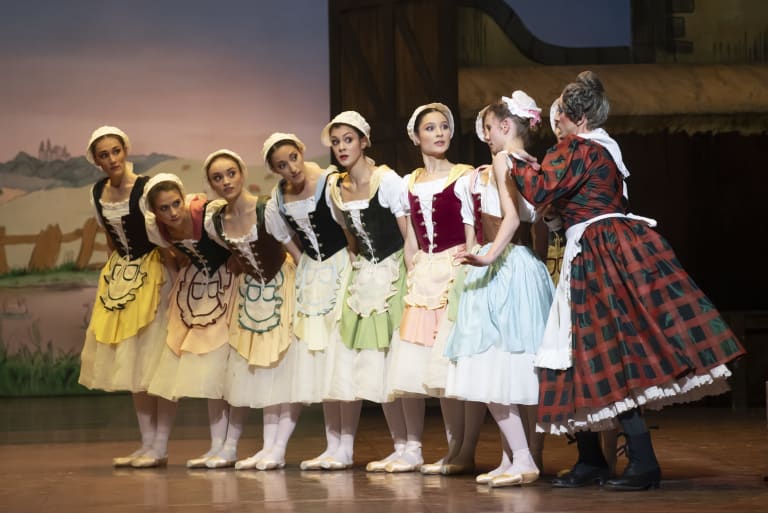 240314-063BF_LA FILLE MAL GARDEE_F Ashton_Léonore Baulac Simon Valastro (c) Benoîte Fanton OnP