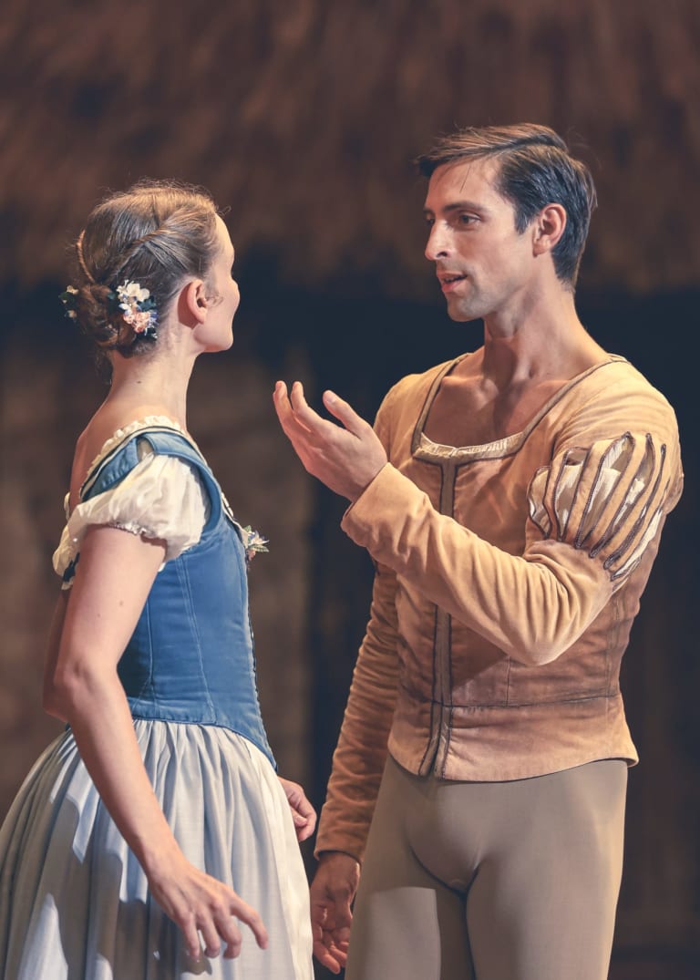 MHB_0550_GISELLE_Coralli Perrot_Léonore Baulac et Marc Moreau © Maria-Helena Buckley OnP