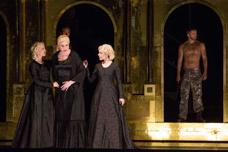 _OP10817-© E. Bauer - OnP