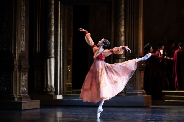 Z63_8840_Roméo et Juliette_Noureev_SE Park (c) Julien Benhamou OnP