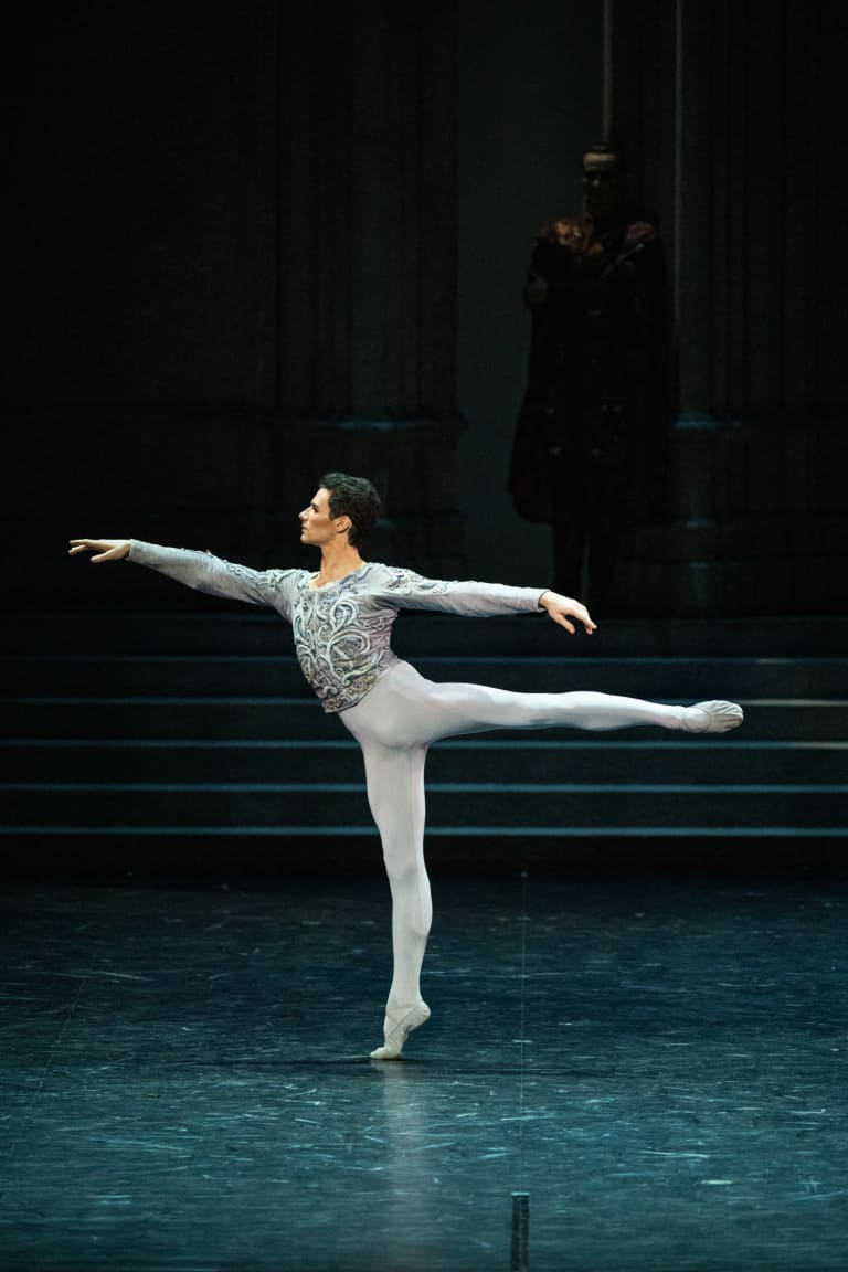 2223LAC_YKellerman_1208_G0146_LAC DES CYGNES_Rudolf Noureev_Paul Marque (c) Yonathan Kellerman OnP