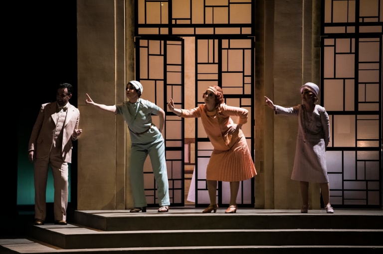 Manon (saison 19/20) - 1