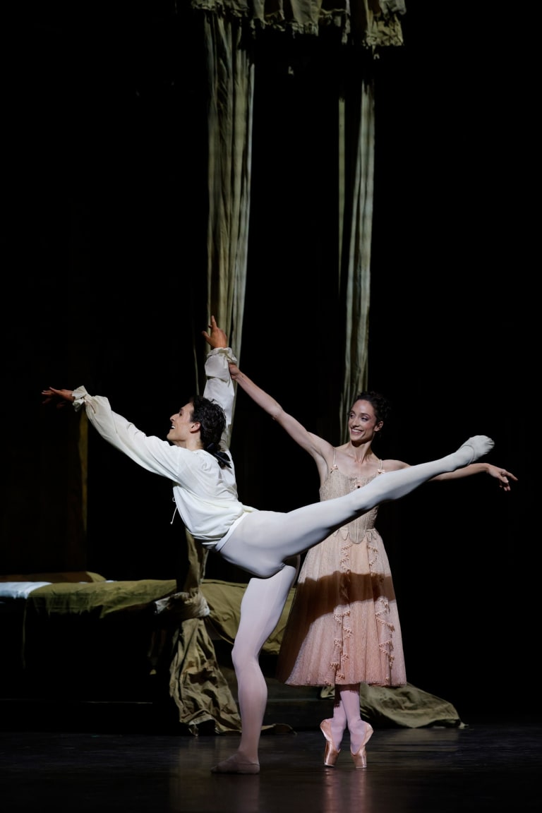 2023 06-HIST-©Loboff-606_HISTOIRE MANON_Kenneth MacMillan_Dorothée Gilbert Hugo Marchand (c) Svetlana Loboff OnP