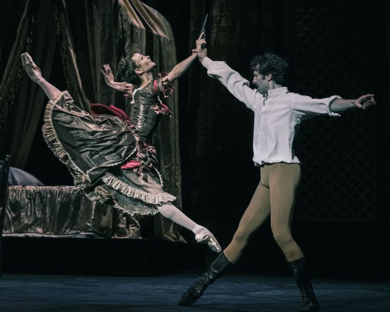 MHB_0295_MAYERLING_K MacMillan_Léonore Baulac Mathieu Ganio (c) Maria-Helena Buckley OnP