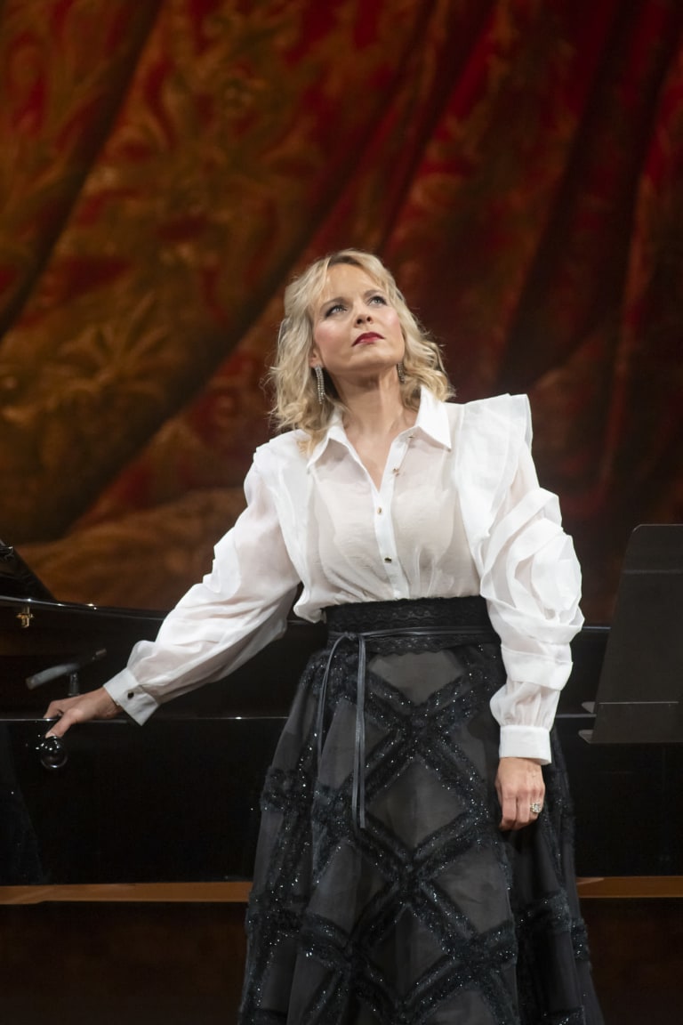 Elīna Garanča (saison 24/25) - 1