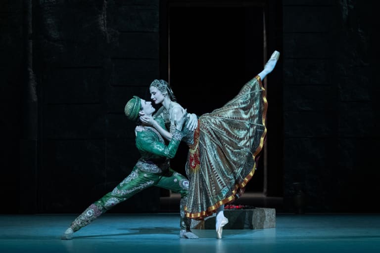 BAYADERE_260611_(c) YKellerman OnP_PG0109_L Baulac P Marque