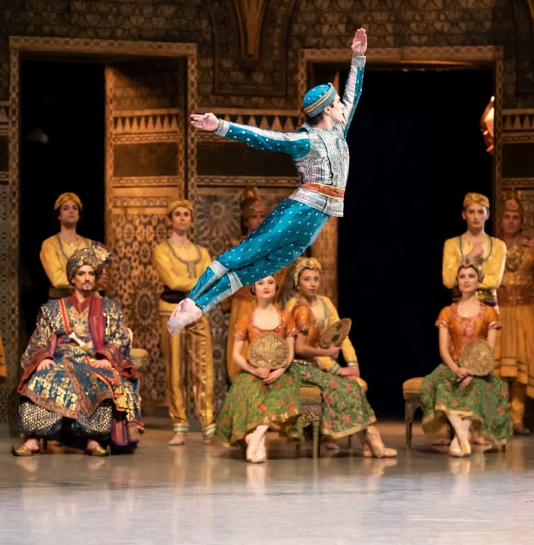 4La Bayadère