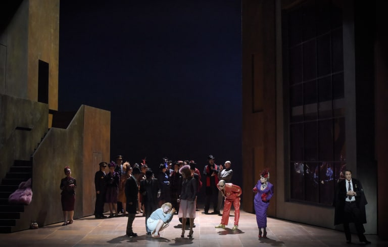 Yvonne, princesse de Bourgogne (saison19/20) - 16