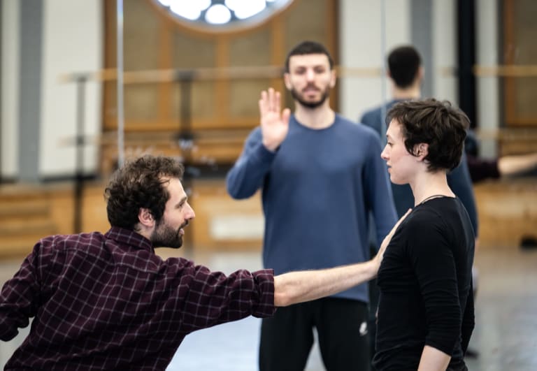 _Z9Z1014_DANSEURS CHOREGRAPHES_Folamour de Yvon Demol avec Julien Guillemard et Juliette Hilaire (c) Julien Benhamou OnP