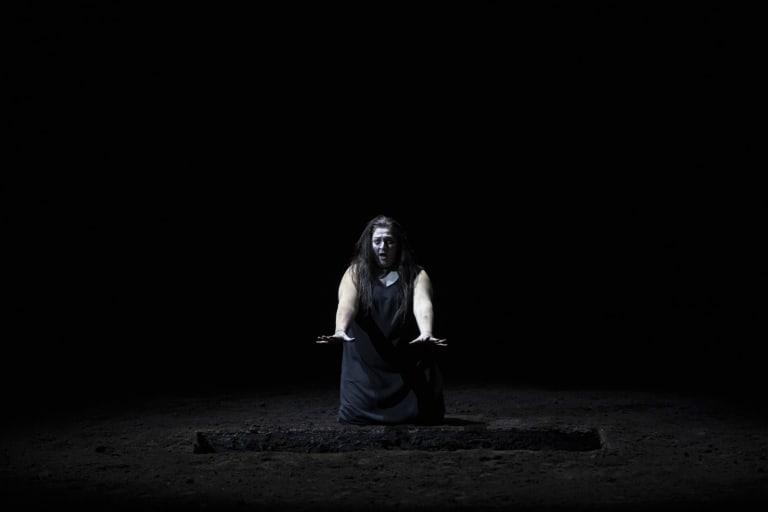 Elektra-21-22-©-Emilie-Brouchon---OnP-(2)