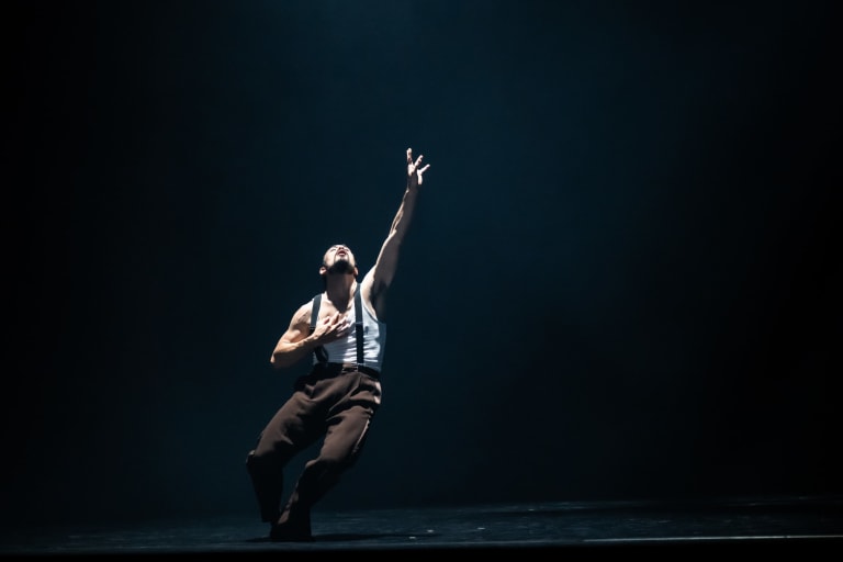 Z80_5257_RED CARPET_HOFESH SHECHTER_Takeru Coste (c) Julien Benhamou OnP