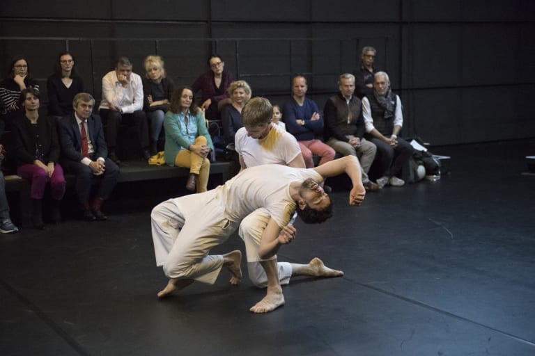 À bras-le-corps - 7