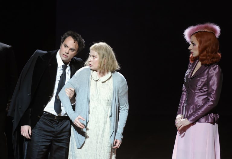 Yvonne, princesse de Bourgogne (saison19/20) - 15