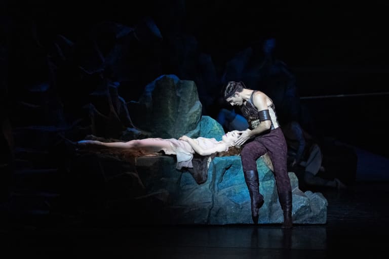 SYLVIA_250508_YKellerman_S0735_SYLVIA_Manuel Legris_Amandine Albisson Marc Moreau (c) Yonathan Kellerman OnP