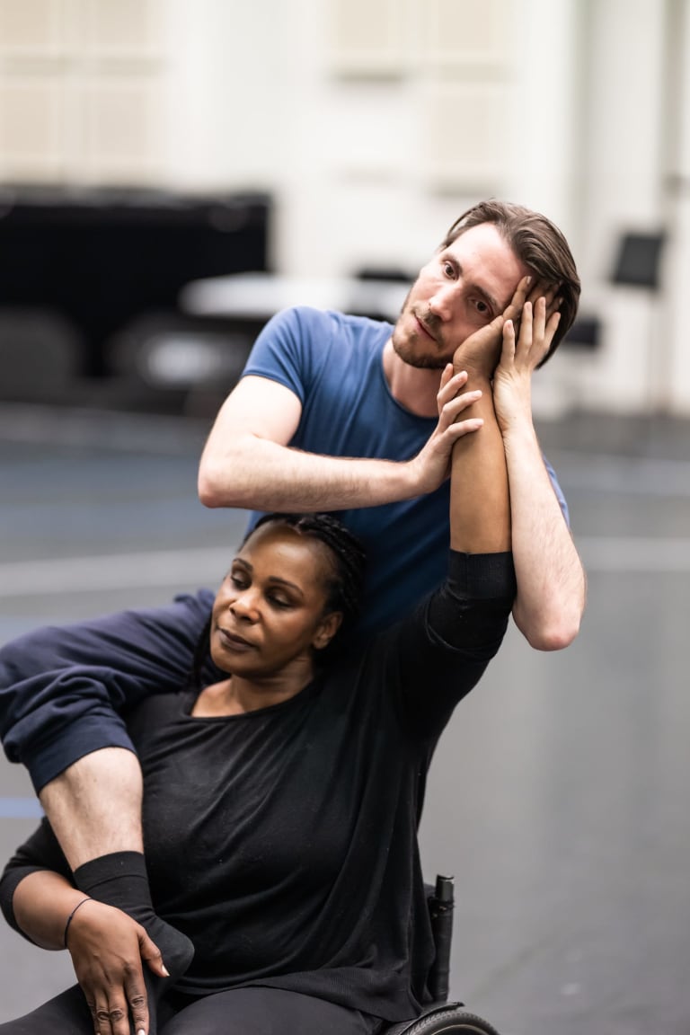 DSC_1462HD_DANSEURS CHOREGRAPHES_A PERTE DE VUE..._ Maxime Thomas_Gladys Foggea Maxime Thomas (c) Julien Benhamou OnP