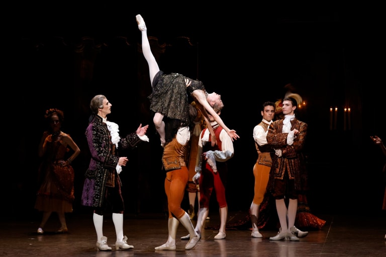 2023 06-HIST-©Loboff-1180_HISTOIRE MANON_K. MacMillan_M. Ould-Braham (c) Svetlana Loboff OnP