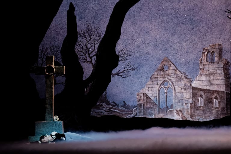 2122-132_GISELLE_Jean CORALLI Jules PERROT_ Mathieu Ganio (Albrecht) (c) Agathe Poupeney OnP