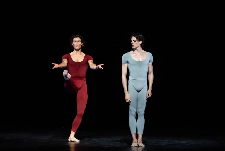 _DSC2073_LE CHANT DU COMPAGON ERRANT_Maurice Béjart_Hugo Marchand et Germain Louvet (c) Julien Benhamou OnP