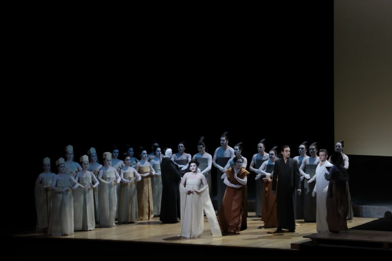 Madame Butterfly (saison 19/20)  - 3