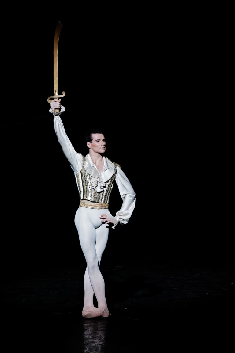 20231211_CasseN_cast3_326.jpg__CASSE-NOISETTE_R Noureev_Paul Marque (c) Agathe Poupeney OnP