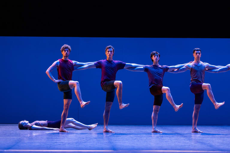 SADEH21_240205_YKellerman_PG0525_SADEH21_Ohad Naharin_I Viikinkoski M Rubio M Avèque T Ghilbert A Ibot (c) Yonathan Kellerman OnP