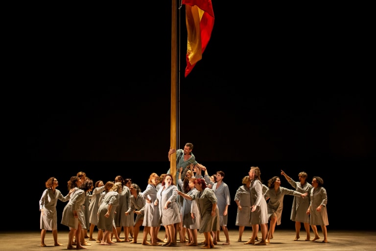 Carmen (saison 18/19) - 9