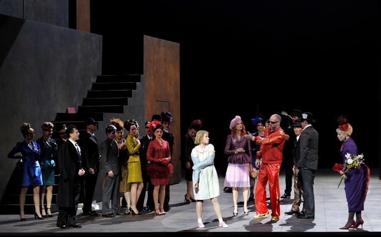 Yvonne, Princesse de Bourgogne - 5