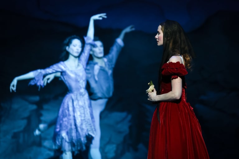 MHB_4265_La Dame aux camélias_Neumeier_L Baulac (c) Maria-Helena Buckley OnP