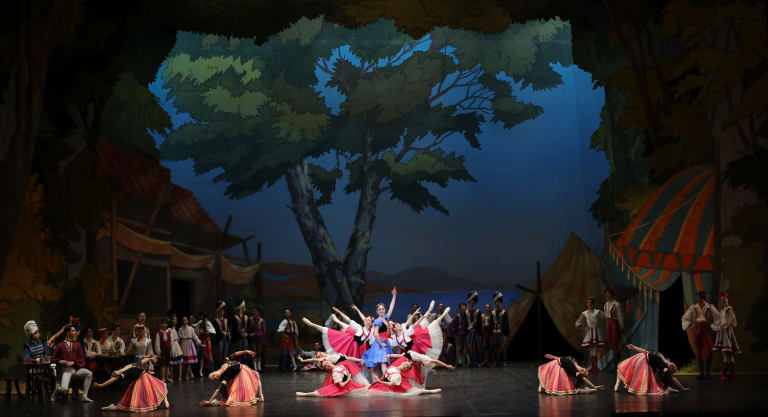 Spectacle de l'École de Danse en répétition (saison 18/19) - Les Deux Pigeons - 1