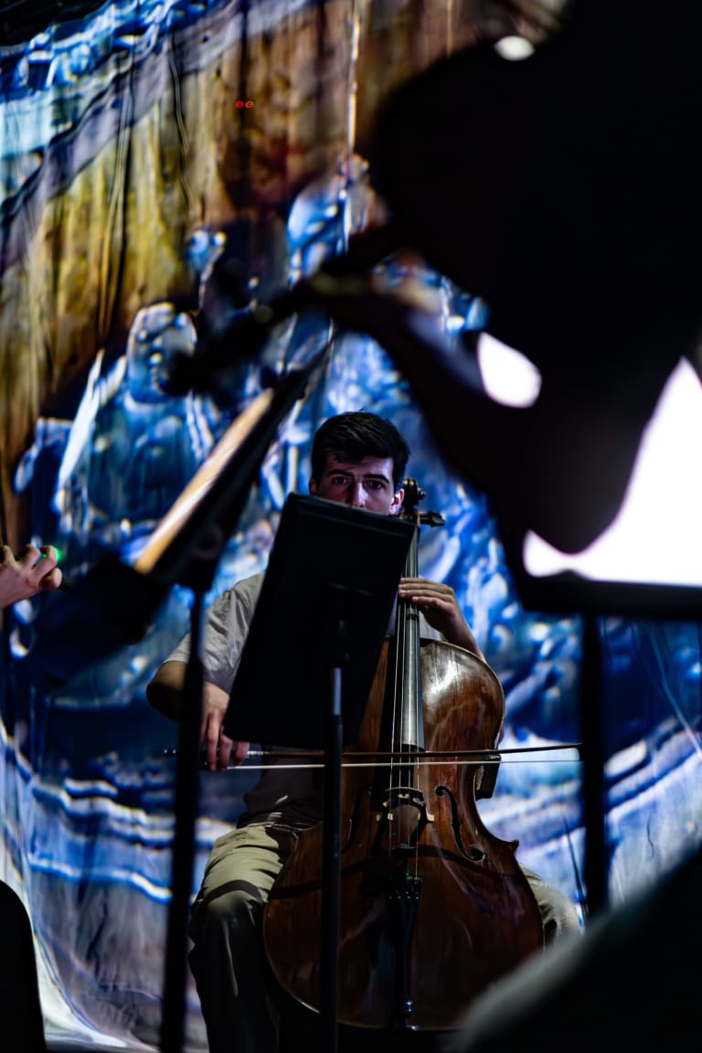 Quartier Est: Barre d’immeuble IV (saison 23/24) - 3