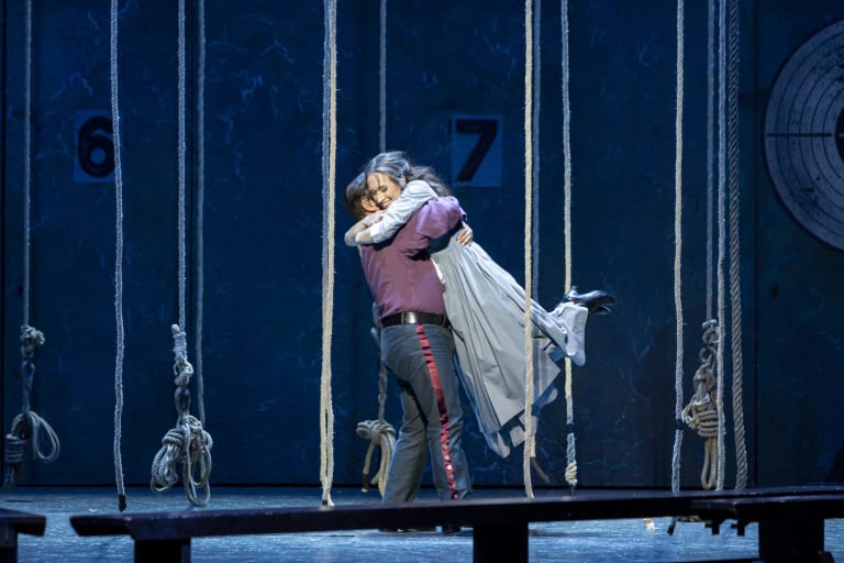 Lucia di Lammermoor 22-23 © Emilie Brouchon - OnP (3)