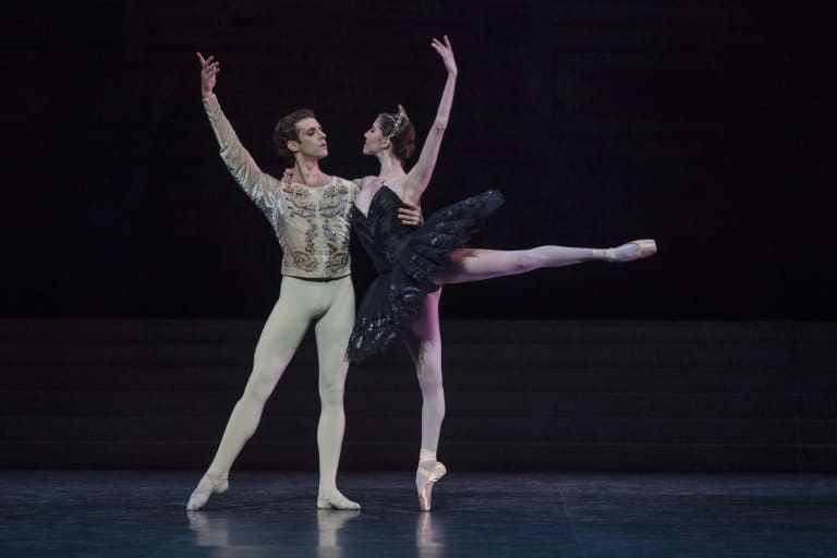 Le Lac des Cygnes - 3