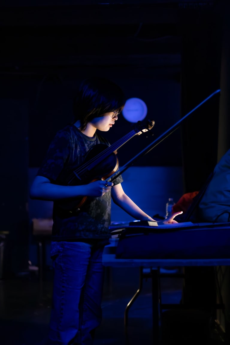 Quartier Est: Barre d’immeuble IV (saison 23/24) - 11