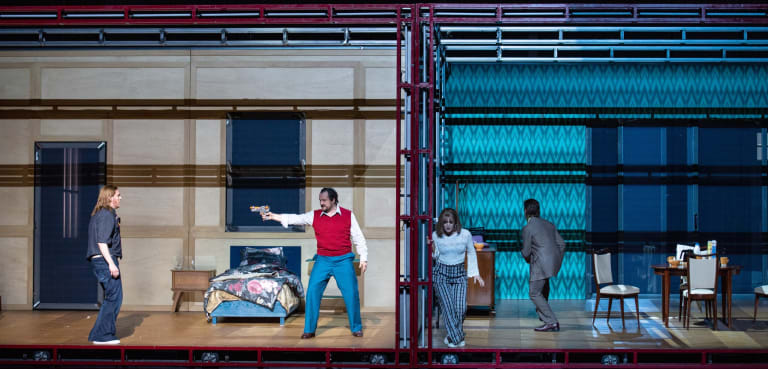 A Quiet Place (saison 21/22) - 12