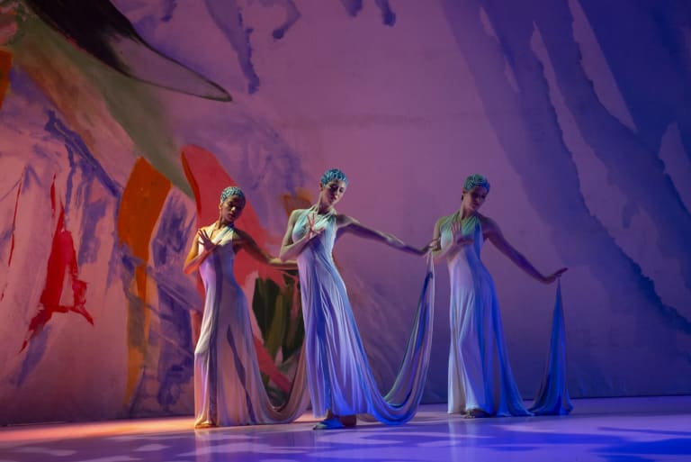 230616-054BF_SIGNES_Carolyn Carlson_Awa Joannais Sofia Rosolini Victoire Anquetil (c) Benoîte Fanton OnP