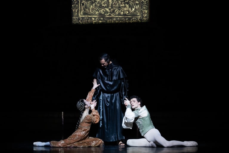 DSC_9705_Roméo et Juliette_Noureev_SE Park P Marque (c) Julien Benhamou OnP