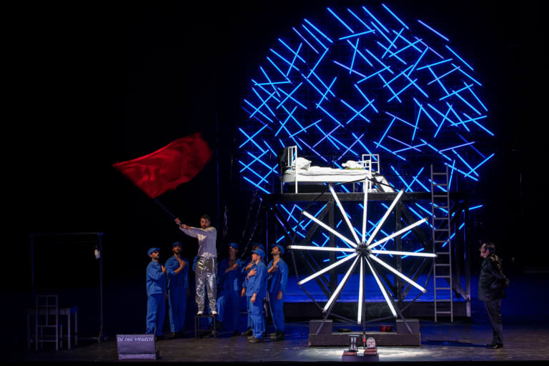 The Rake's Progress (saison 24/25) - 10