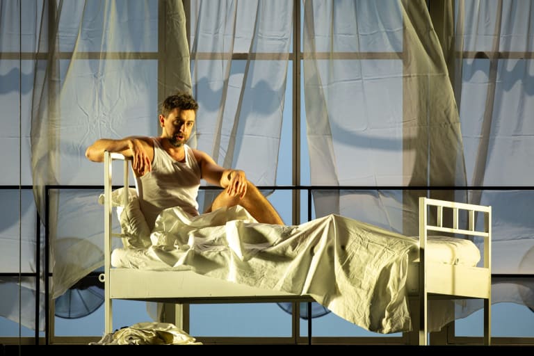 The Rake's Progress (saison 24/25) - 21