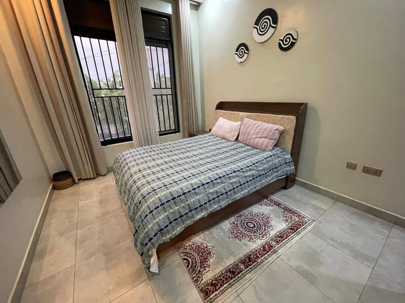 3 Bedroom Furnished Apartment for Rent in Kibagabaga With Big Garden