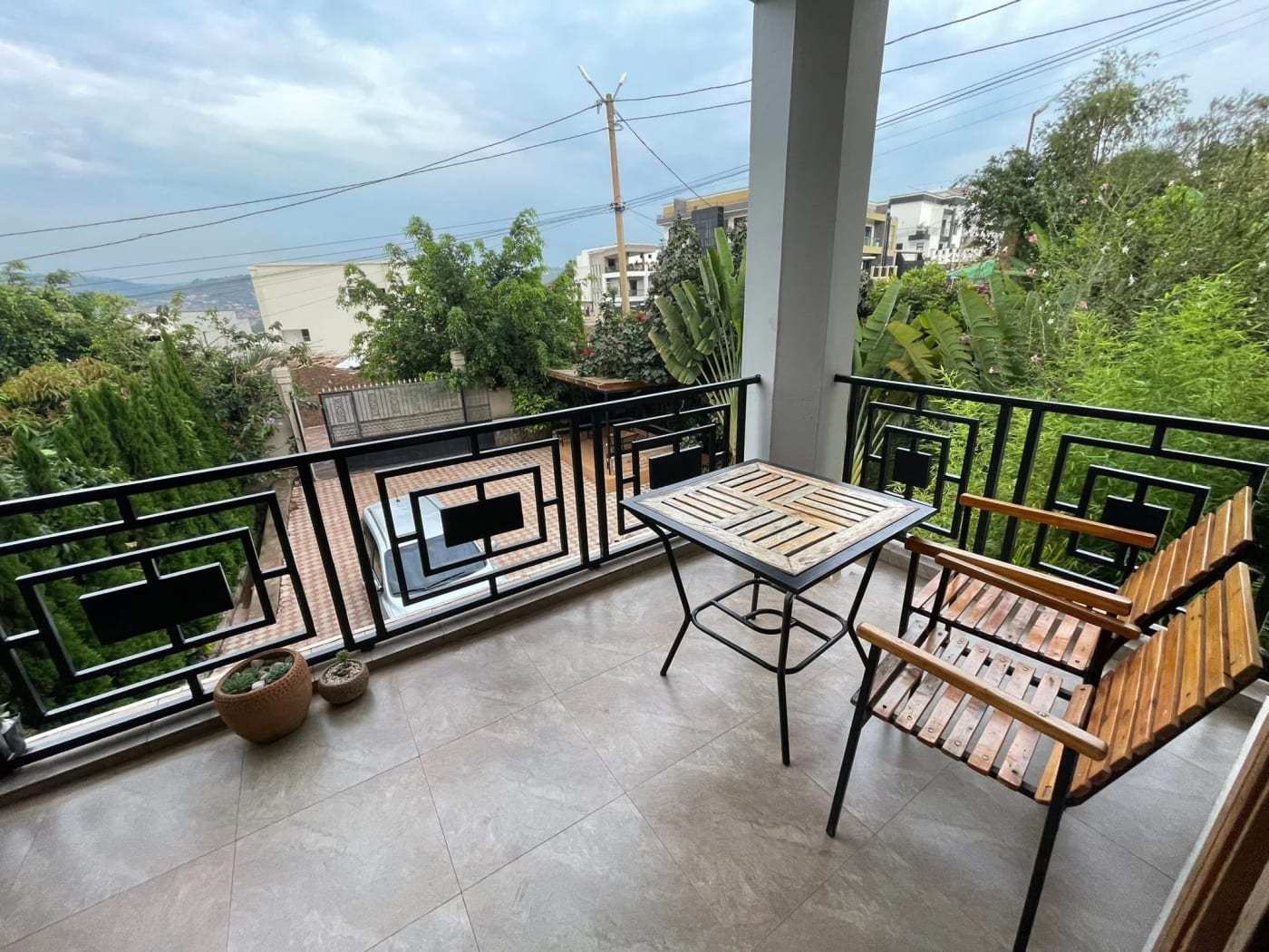 3 Bedroom Furnished Apartment for Rent in Kibagabaga With Big Garden