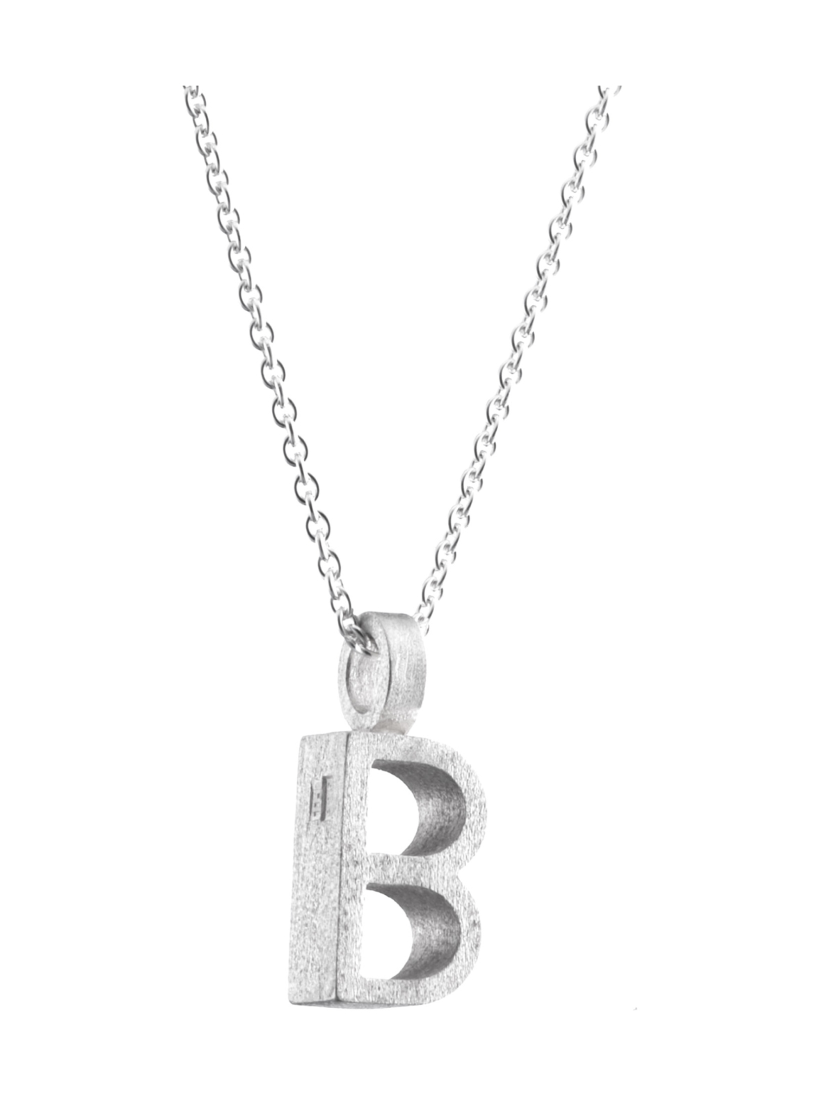 SANA LETTER NECKLACE